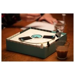 ASMODEE Partyspel Hint 17 ASMODEE Partyspel Hint -Bordspellen 2010052f