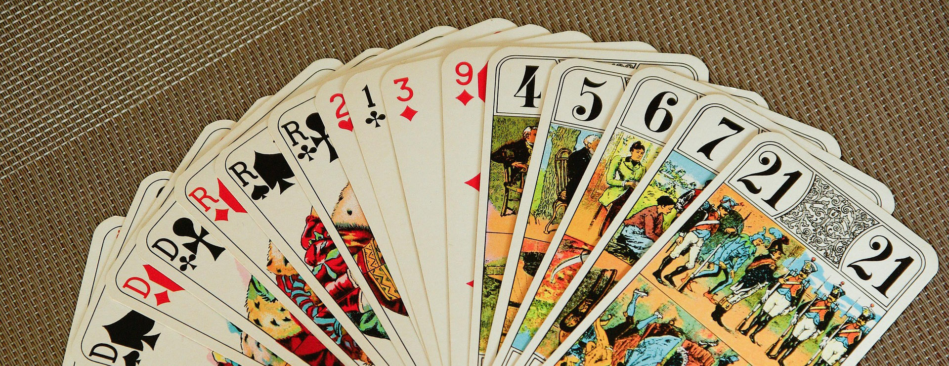 Bordspellen 1 Bordspellen -Bordspellen card game 1897030 1920